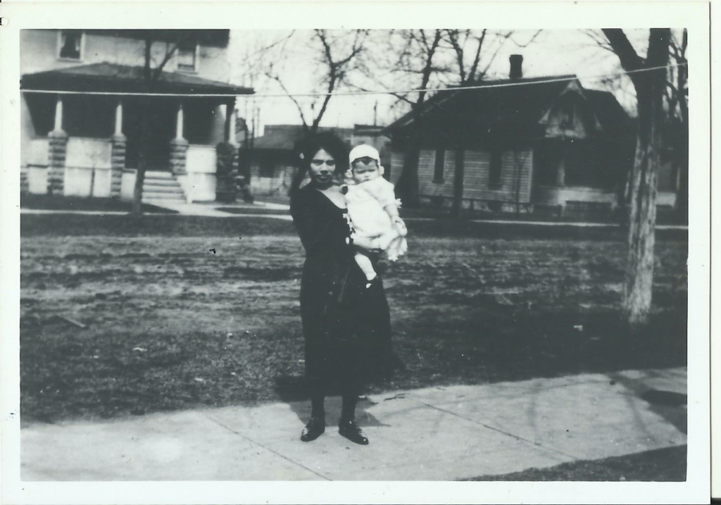 Part1_1.Grandama-Helen-and-Uncle-Eddie-in-Waterloo-Iowa-about-1918
